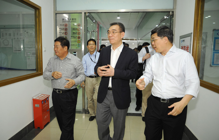 林毅夫率全国无党派人士考察团调研j9国际